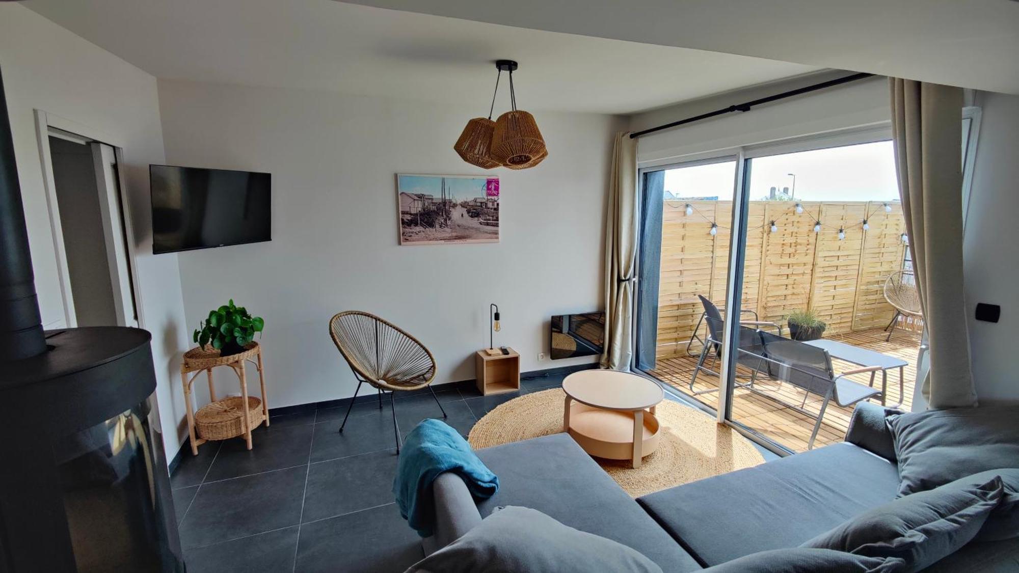 Logis Lina Apartment อากง กูแต็งวิลล์ ภายนอก รูปภาพ